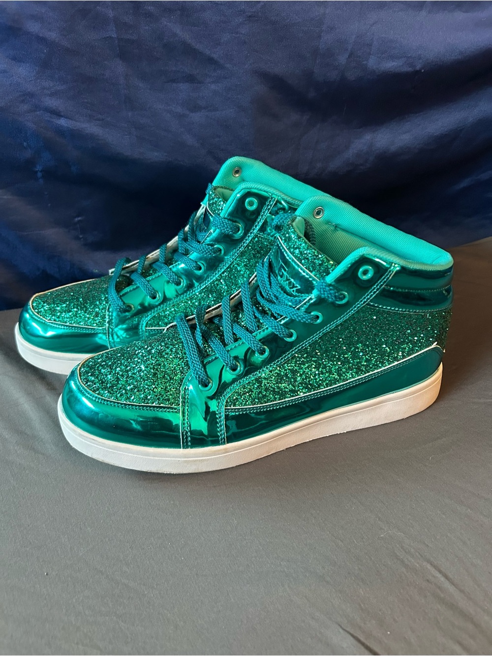 GBX Glitter Metallic High Top Sneakers Men’s 11 Teal Green Chrome Statement Shoe